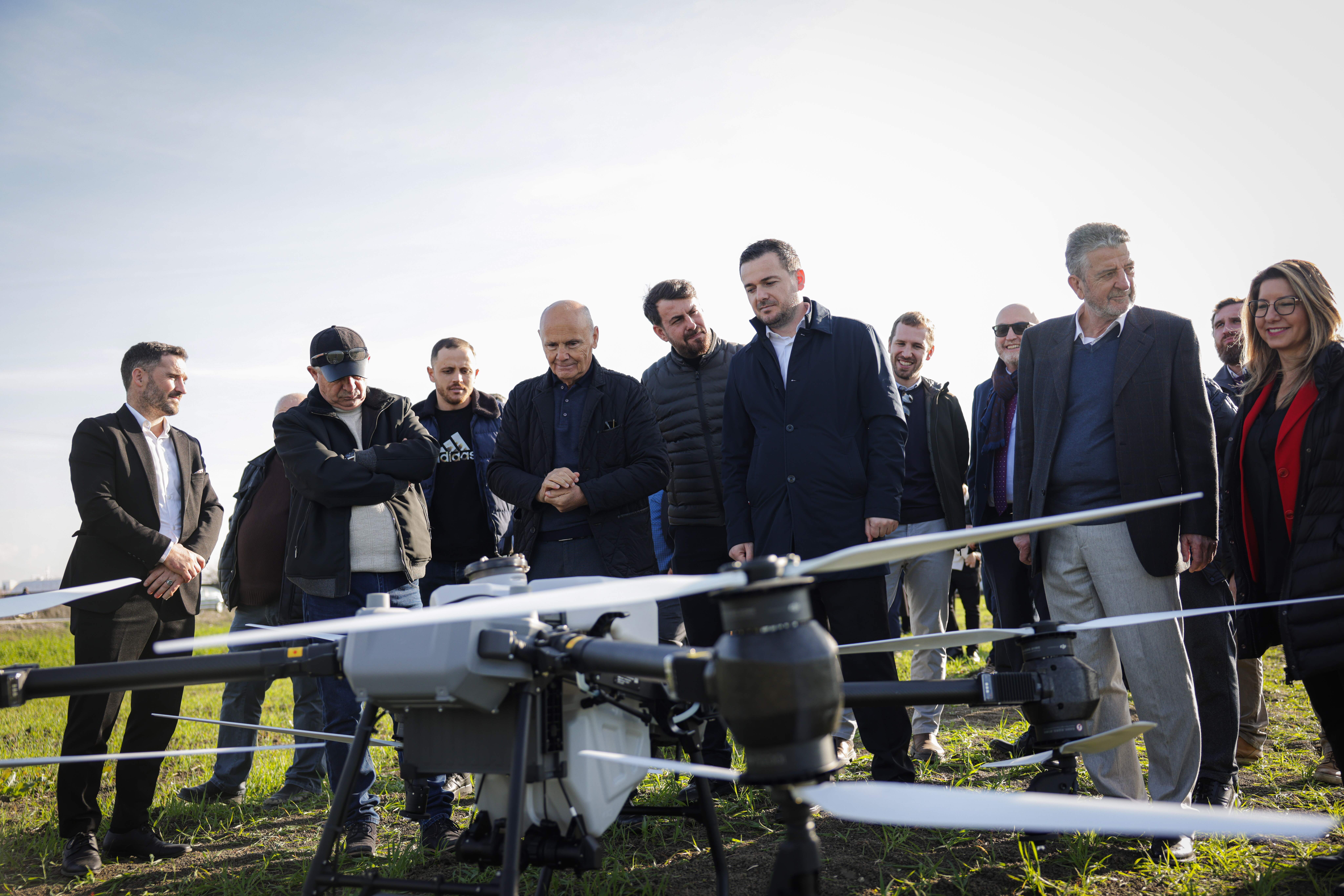 Droni in agricoltura: importante passo avanti nello sviluppo rurale albanese grazie al supporto della Cooperazione Italiana